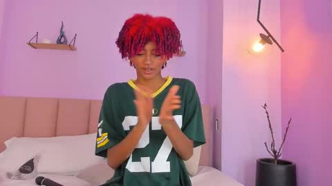 cataleyabrown_mg online show from 09/08/25, 07:13