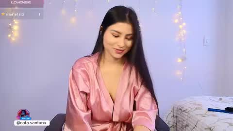 Snapshot of cataliina_santhana chatting on 12/21/25, 02:57 Catalina online show from 12/21/25, 02:57