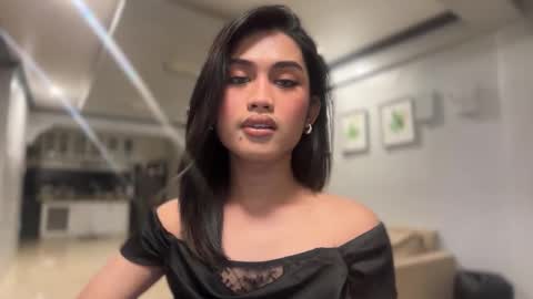 catalina2605 online show from 10/26/25, 05:08