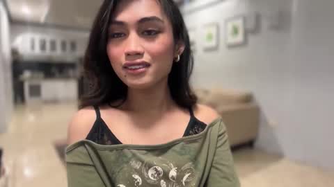 Snapshot of catalina2605 chatting on 11/05/25, 10:43 catalina2605 online show from 11/05/25, 10:43