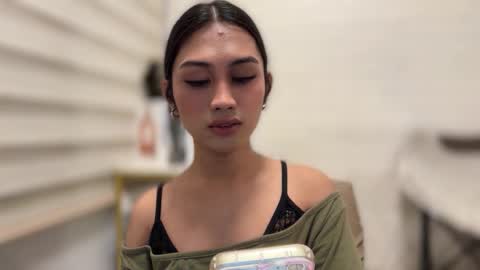 Snapshot of catalina2605 chatting on 11/12/25, 07:57 catalina2605 online show from 11/12/25, 07:57