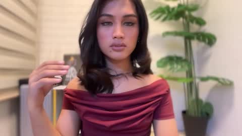 Snapshot of catalina2605 chatting on 11/23/25, 09:14 catalina2605 online show from 11/23/25, 09:14