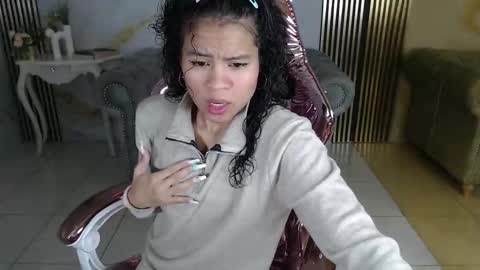 Catalina  online show from 09/19/25, 01:23