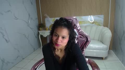 Catalina  online show from 10/12/25, 01:32