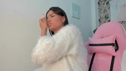 Cata y Roger online show from 12/26/24, 06:33