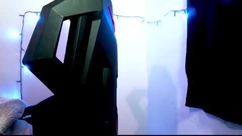 catalina_colombia online show from 03/11/25, 05:57