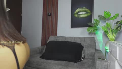 Snapshot of catalina_goddess chatting on 04/17/26, 02:58 catalina_goddess online show from 04/17/26, 02:58