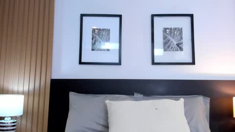 catalina online show from 11/06/25, 04:35