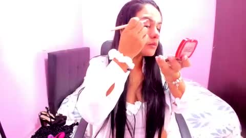 Snapshot of catalina_mommy_squirt chatting on 07/20/26, 12:18 catalina_mommy_squirt online show from 07/20/26, 12:18