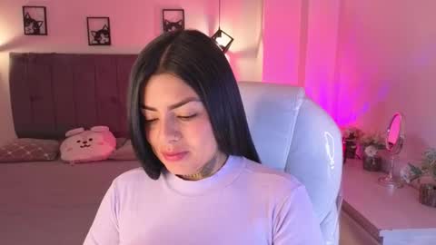 Snapshot of catalina_naughtyy chatting on 11/06/25, 03:07 Catalina online show from 11/06/25, 03:07