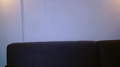 Snapshot of catalina_santana20 chatting on 10/24/25, 02:13 Catalina online show from 10/24/25, 02:13