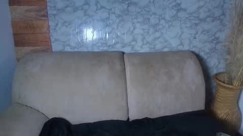 Snapshot of catalina_santana20 chatting on 11/07/25, 02:39 Catalina online show from 11/07/25, 02:39