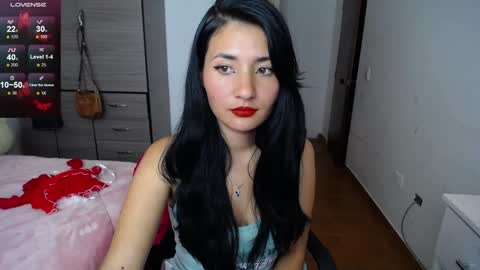 catalinahounn online show from 12/30/24, 04:19