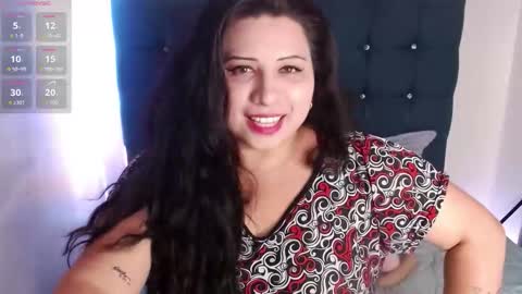 catalinajane1 online show from 02/02/26, 03:22