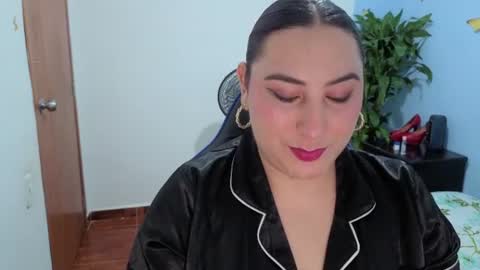 Snapshot of catalinamarpi45 chatting on 07/17/26, 06:20 cataleya online show from 07/17/26, 06:20