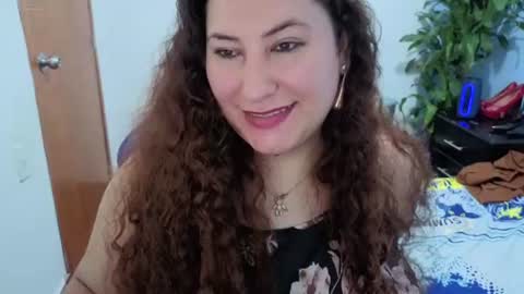Snapshot of catalinamarpi45 chatting on 08/02/26, 04:22 cataleya online show from 08/02/26, 04:22
