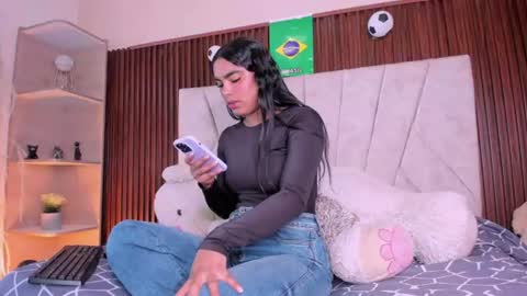 catalleya_f online show from 07/20/26, 08:00