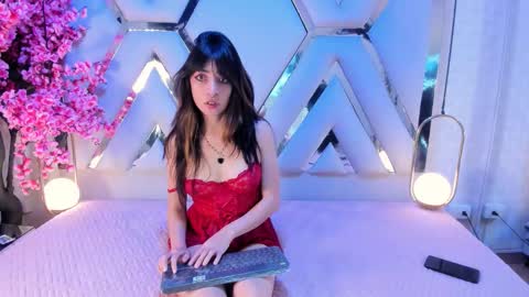 catarinamayer1 online show from 10/04/25, 09:13