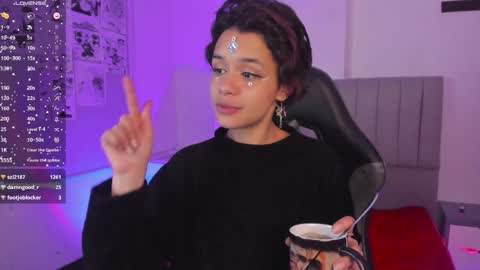 Cat  online show from 02/04/25, 02:28