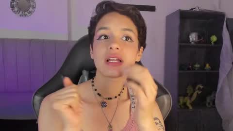 Cat  online show from 02/21/25, 12:49