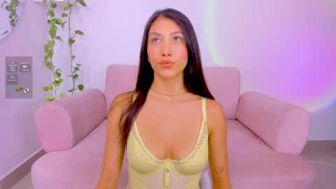 Snapshot of catbaby888_ chatting on 04/08/26, 06:08 online show from 04/08/26, 06:08