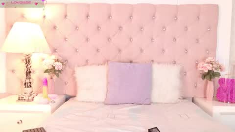 Caterina online show from 10/21/25, 08:53