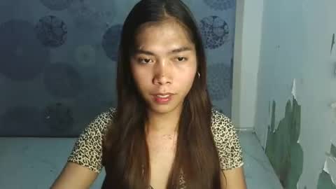 Snapshot of catherine_365 chatting on 09/18/25, 08:38 catherine_365 online show from 09/18/25, 08:38