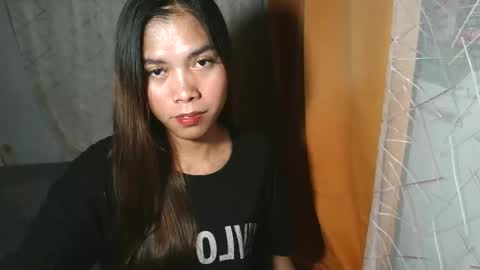 Snapshot of catherine_365 chatting on 09/23/25, 04:10 catherine_365 online show from 09/23/25, 04:10