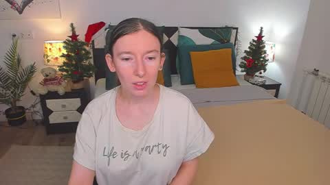 Catrin online show from 01/07/25, 05:22