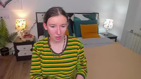 Catrin online show from 02/27/25, 04:09