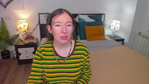 Catrin online show from 02/28/25, 04:32