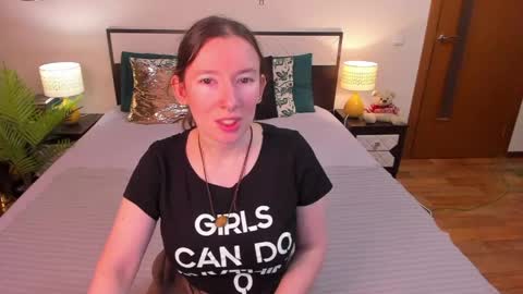 Catrin online show from 05/14/26, 05:25