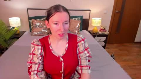 Catrin online show from 05/16/26, 06:43