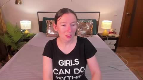 Catrin online show from 07/15/26, 03:56