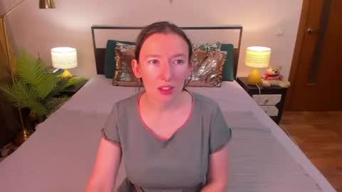 Catrin online show from 07/18/26, 04:05