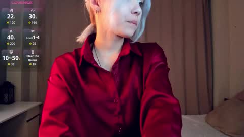 Snapshot of cathiearzabala chatting on 03/04/26, 11:16 Mia online show from 03/04/26, 11:16
