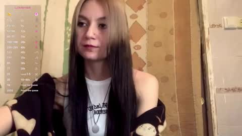 Lola online show from 10/16/25, 09:27