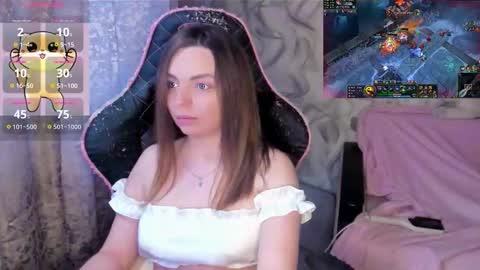 .  .  online show from 10/10/25, 01:21