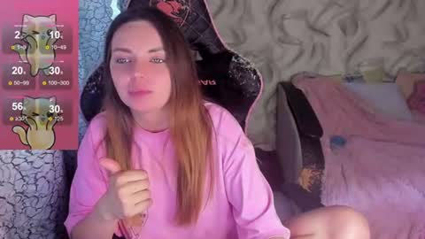 .  .  online show from 07/06/26, 03:03