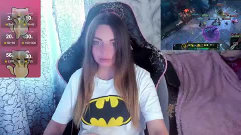 .  .  online show from 08/04/26, 01:14