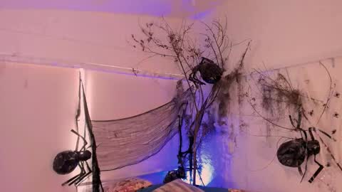 Snapshot of catleya_noire chatting on 11/01/25, 08:33 Catleya online show from 11/01/25, 08:33