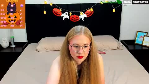 Snapshot of catmintlush chatting on 11/01/25, 11:51 CatmintLush online show from 11/01/25, 11:51