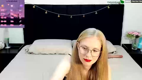 Snapshot of catmintlush chatting on 03/18/26, 11:41 CatmintLush online show from 03/18/26, 11:41