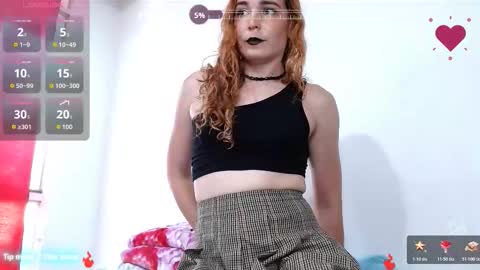 Snapshot of catnessa_ chatting on 11/30/25, 10:14 Catalina Restrepo online show from 11/30/25, 10:14