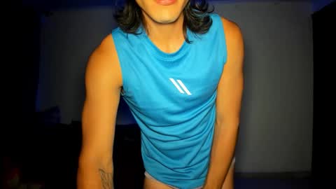 Snapshot of catnuaa chatting on 02/13/26, 01:56 catnuaa online show from 02/13/26, 01:56