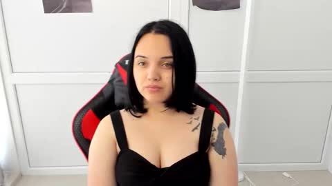 Snapshot of catrine_cute chatting on 05/28/26, 06:32 Catrine online show from 05/28/26, 06:32