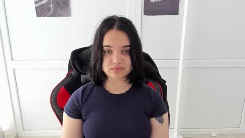 Snapshot of catrine_cute chatting on 05/30/26, 09:17 Catrine online show from 05/30/26, 09:17