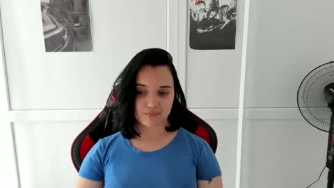 Snapshot of catrine_cute chatting on 06/03/26, 02:33 Catrine online show from 06/03/26, 02:33