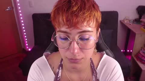 Snapshot of catsito chatting on 10/20/25, 09:15 im MIA  -Independent Model  MY OF is catsito3 online show from 10/20/25, 09:15