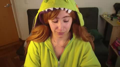 Snapshot of catsito chatting on 10/24/25, 05:15 im MIA  -Independent Model  MY OF is catsito3 online show from 10/24/25, 05:15